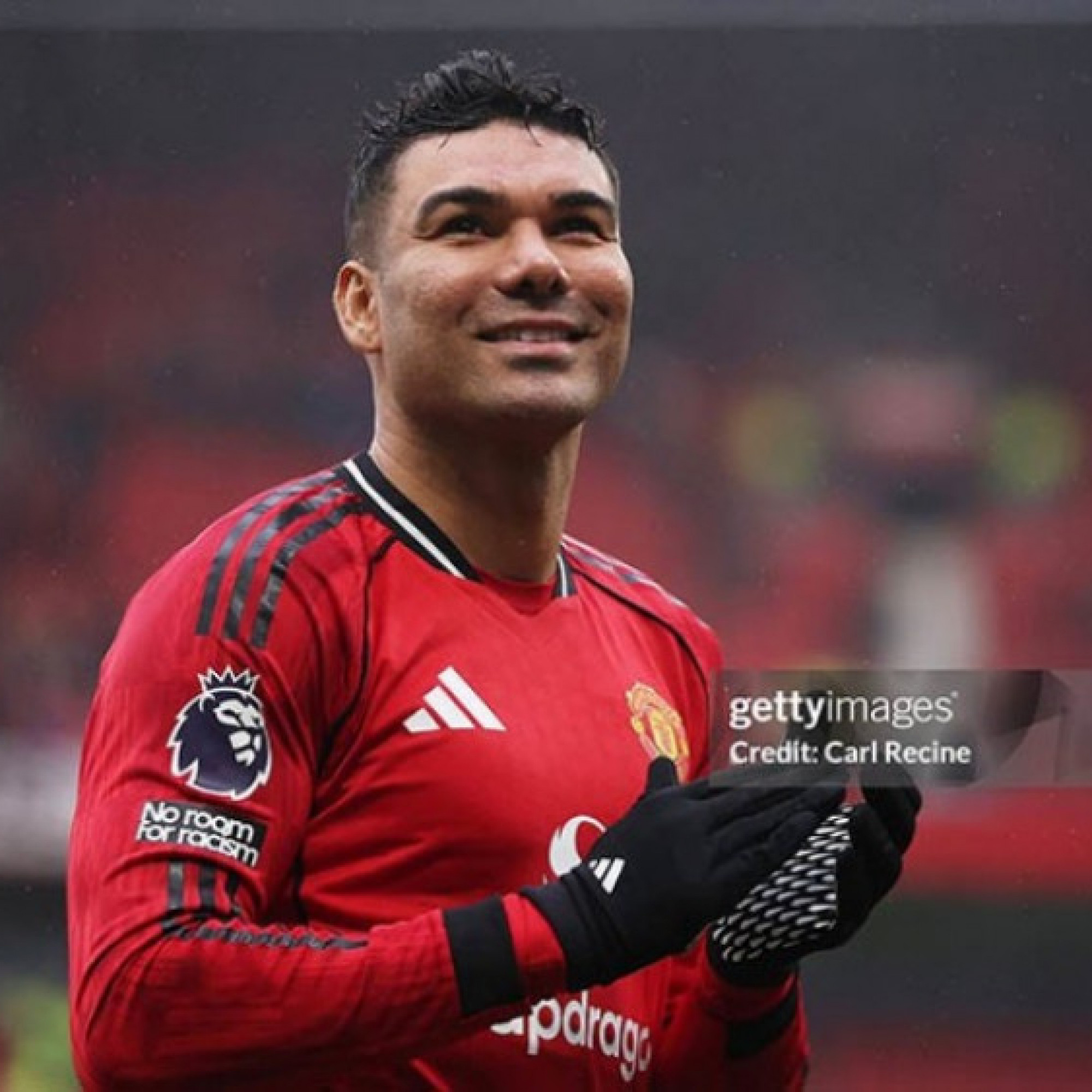  - Casemiro hóa thân thành động cơ vĩnh cửu, "cháy hết mình" trong mùa cuối cho MU