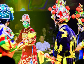  - Khám phá bản sắc Việt qua ngôn ngữ nghệ thuật đương đại giữa lòng TP