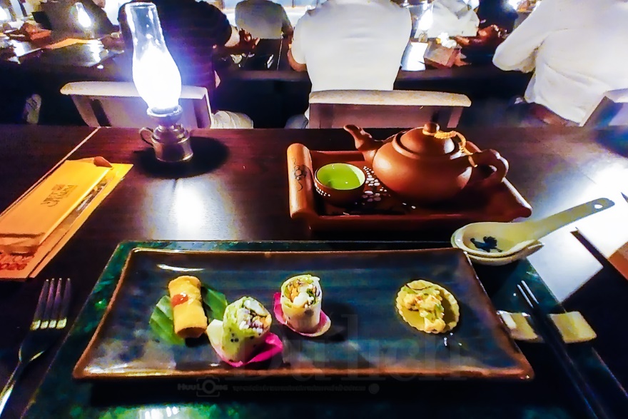 Khám phá bản sắc Việt qua ngôn ngữ nghệ thuật đương đại giữa lòng TP - 11