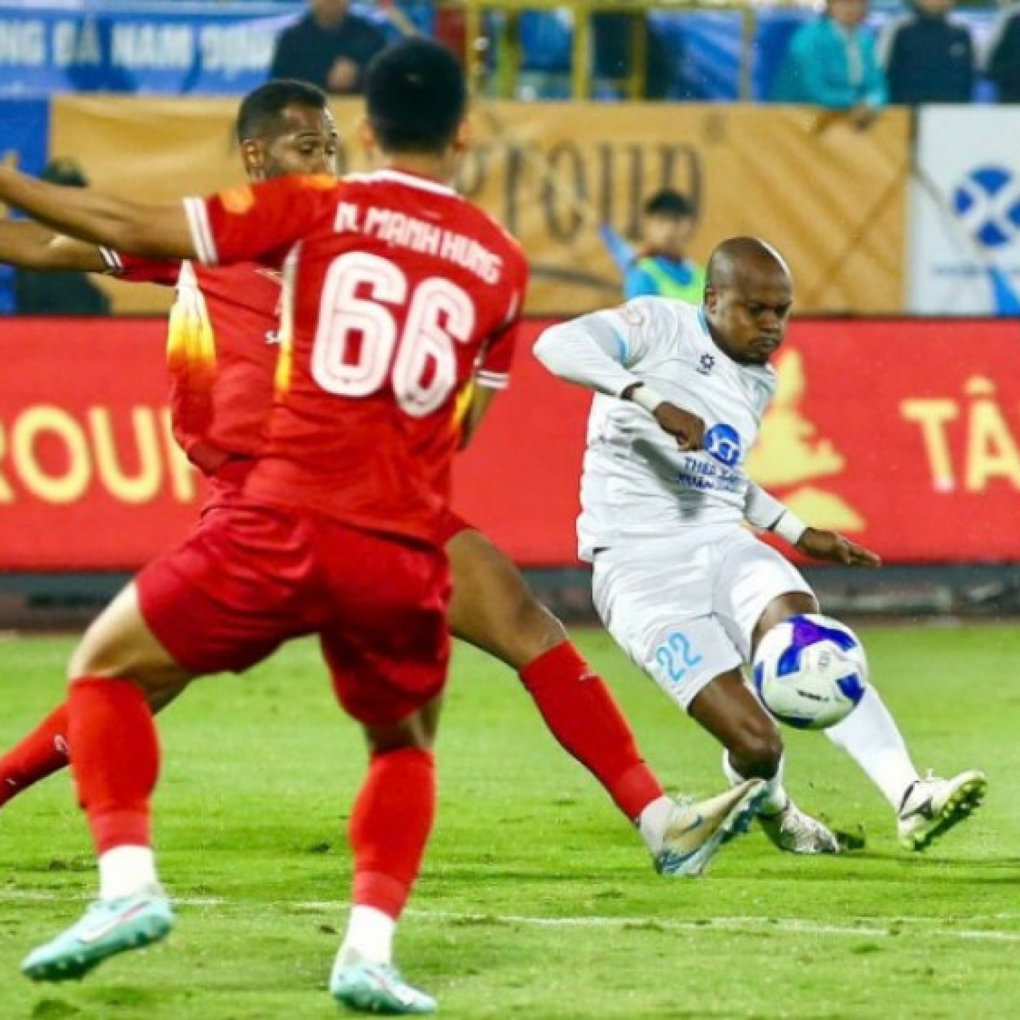  - Video bóng đá Nam Định - Hà Tĩnh: Đánh rơi điểm đúng phút 90+7 (V-League)