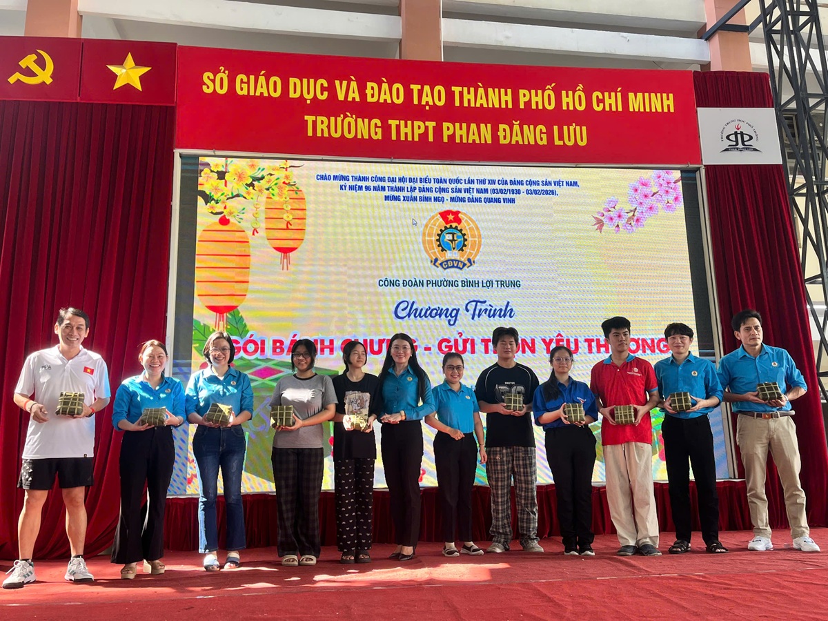 Ấm áp nghĩa tình Xuân Bính Ngọ ở Bình Lợi Trung - 11