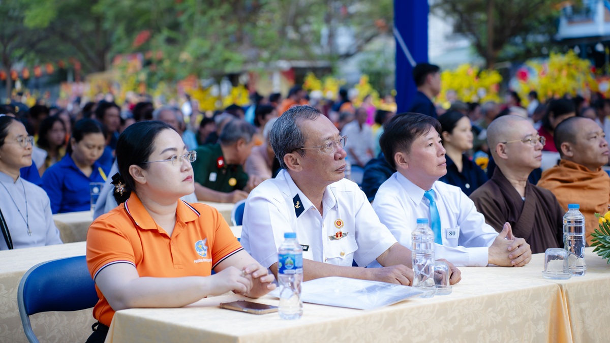 Ấm áp nghĩa tình Xuân Bính Ngọ ở Bình Lợi Trung - 3