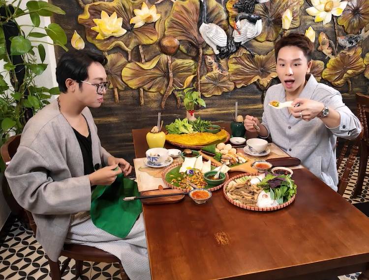 Quán ăn hạnh phúc tập 42: Năm Chà cùng Kan Hy thưởng thức hương vị Tết miền Tây giữa Sài Gòn