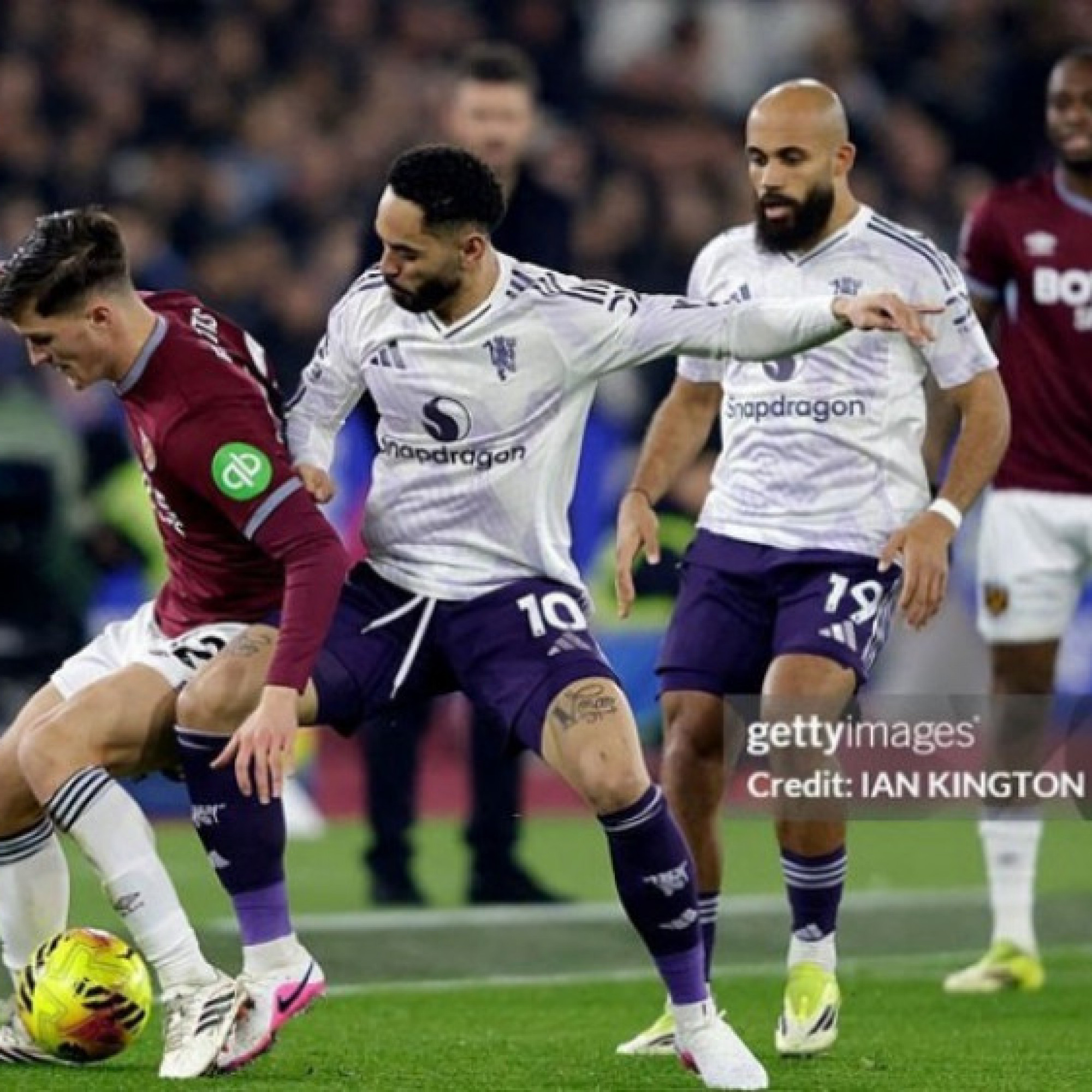  - Trực tiếp bóng đá West Ham - MU: Đôi công hấp dẫn (Ngoại hạng Anh)