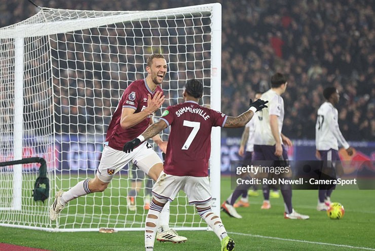 Kết quả bóng đá West Ham - MU: Cay đắng VAR, vỡ òa phút 90+6 (Ngoại hạng Anh) - 1