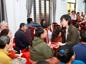  - Yến sào Khánh Hòa tổ chức chương trình “Xuân chia sẻ - Tết yêu thương”