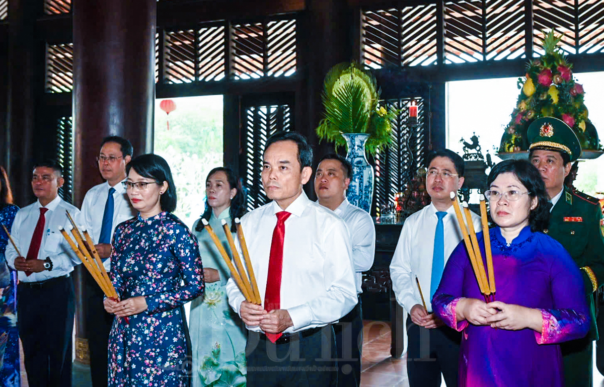 Hành trình về nguồn cội: Dâng bánh tét tri ân Quốc Tổ, tưởng nhớ bậc tiền hiền mở cõi phương Nam - 9