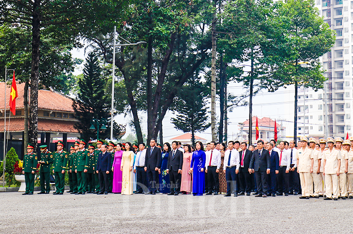 Xuân Bính Ngọ - Thành kính tri ân những tượng đài bất tử cho Tổ quốc nở hoa - 6