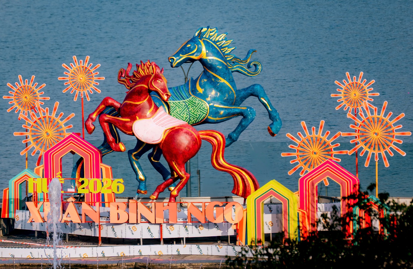 Linh vật Ngựa bên dòng sông Hương có gì lạ? - 16