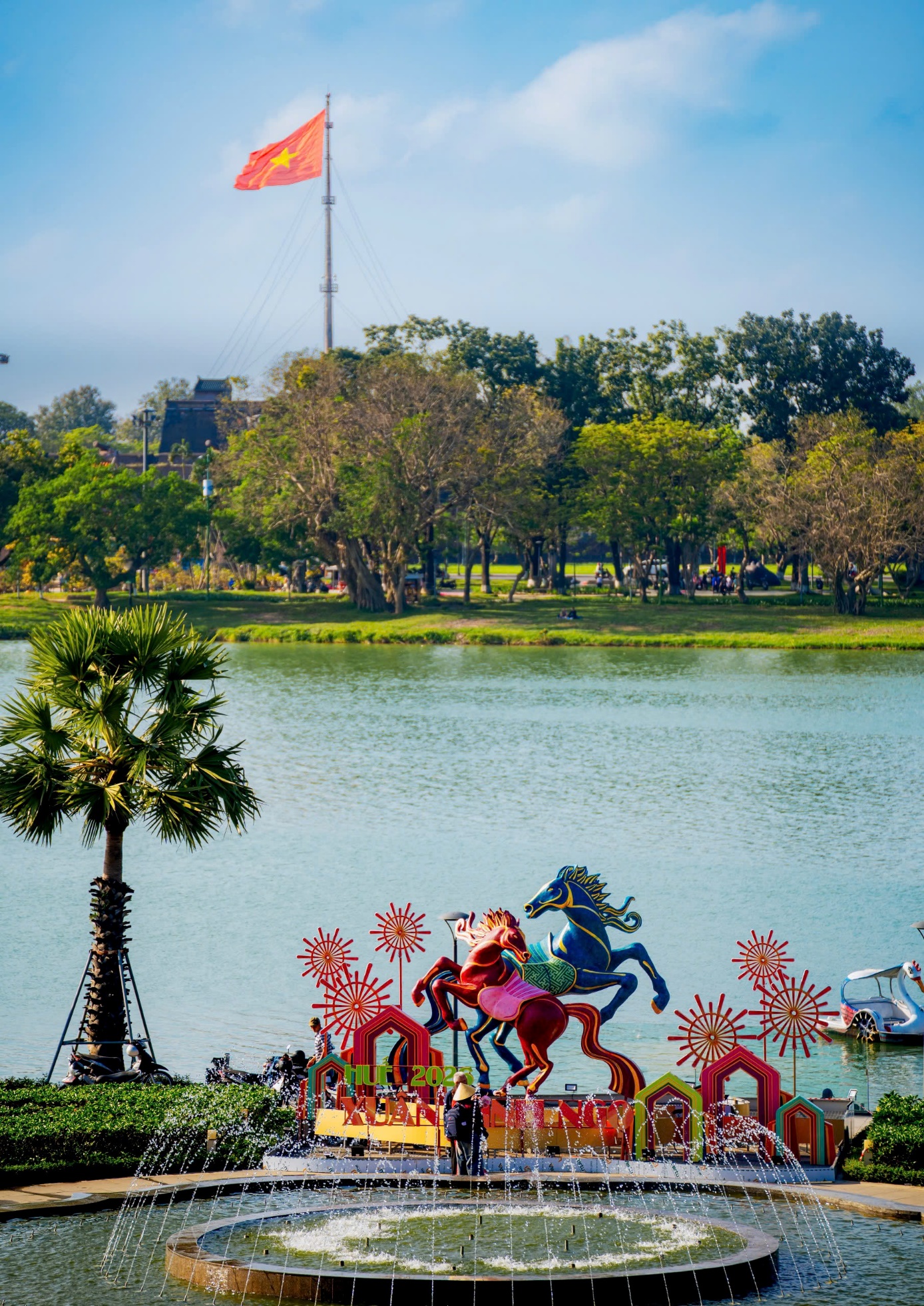 Linh vật Ngựa bên dòng sông Hương có gì lạ? - 5