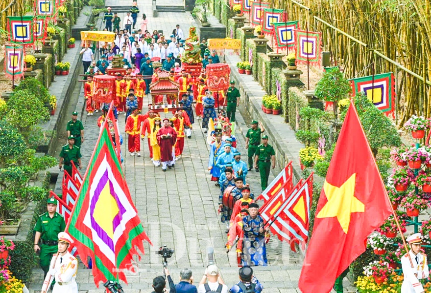 Hành trình về nguồn cội: Dâng bánh tét tri ân Quốc Tổ, tưởng nhớ bậc tiền hiền mở cõi phương Nam - 2