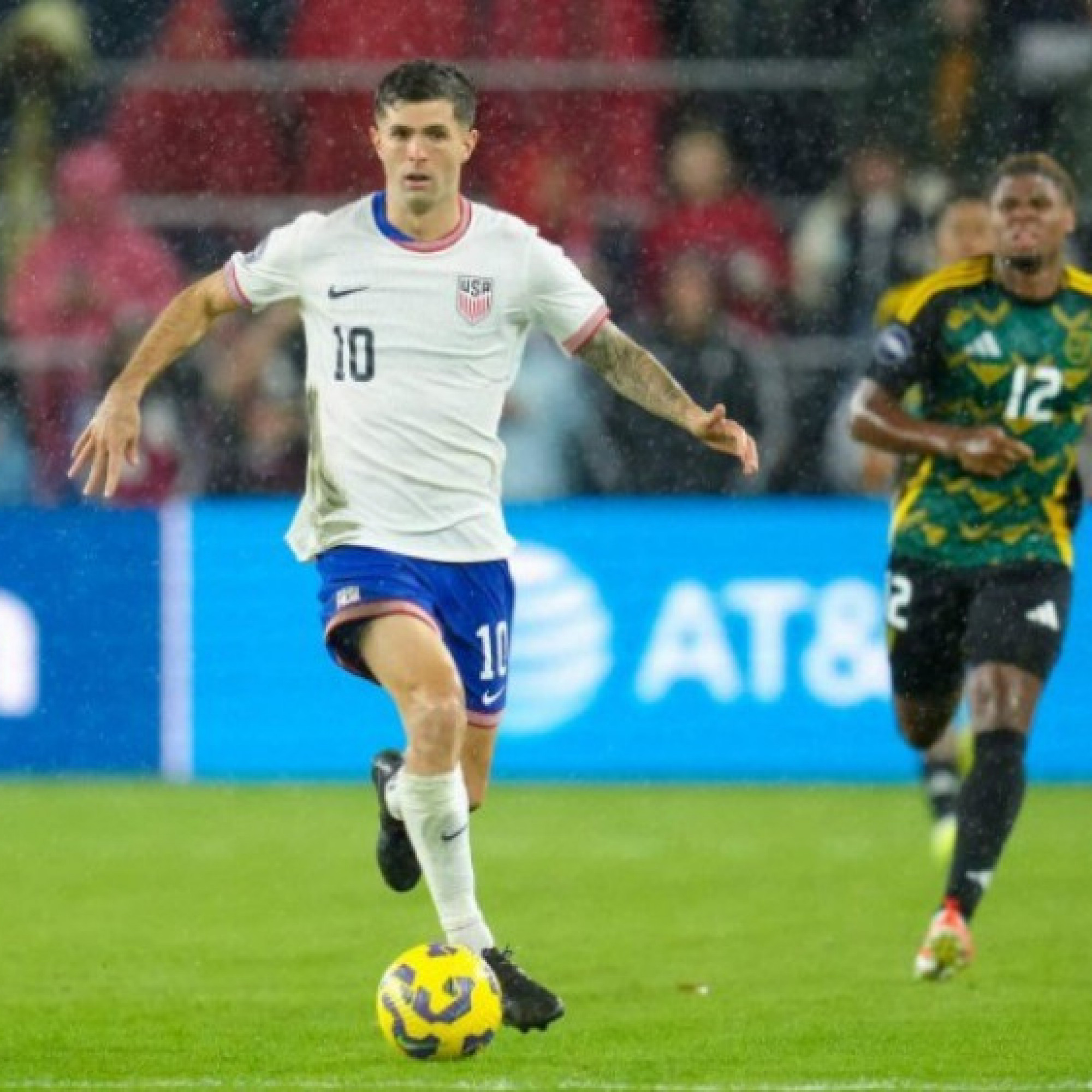  - Tin mới nhất bóng đá sáng 14/2: MU tăng cường theo đuổi Pulisic