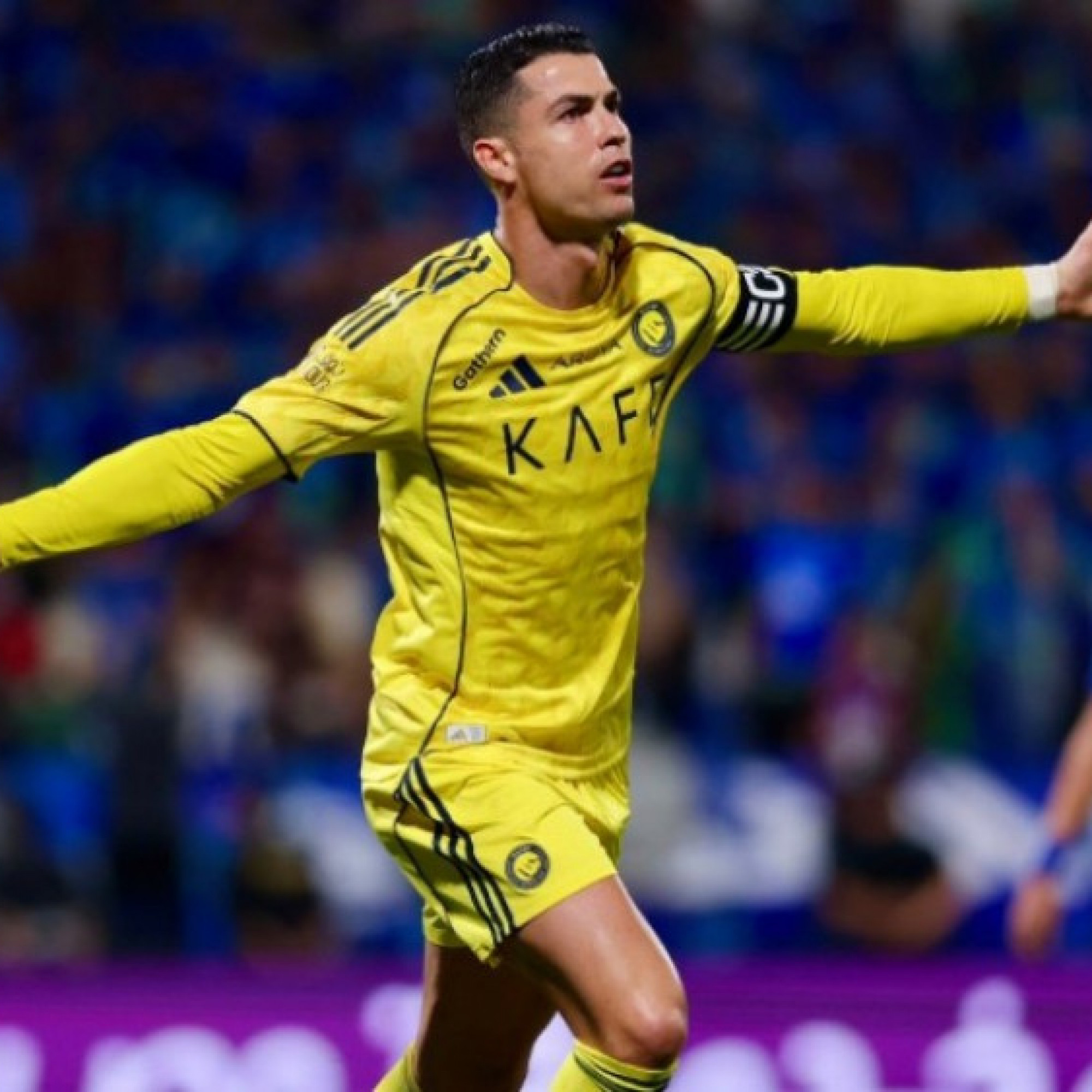  - Ronaldo ghi bàn ngay trong ngày trở lại: Đẳng cấp là mãi mãi, "cỗ máy vượt thời gian"