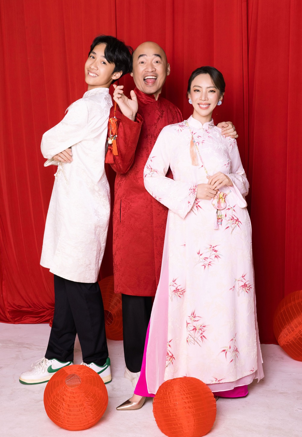 Tiến Luật – Thu Trang: Tết hạnh phúc nhất là quây quần bên gia đình - 1