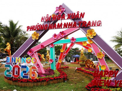  - Những con đường Tết ở Nha Trang