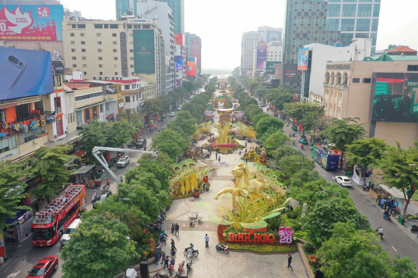 Thả bước du xuân ngắm Đường hoa xuân Tết Bính Ngọ trước giờ G - 1