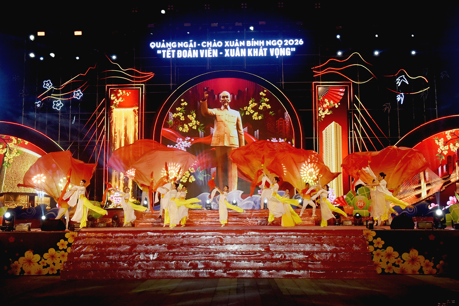 tet doan vien, xuan khat vong quy tu nhieu nghe si, ca si ve quang ngai - 4