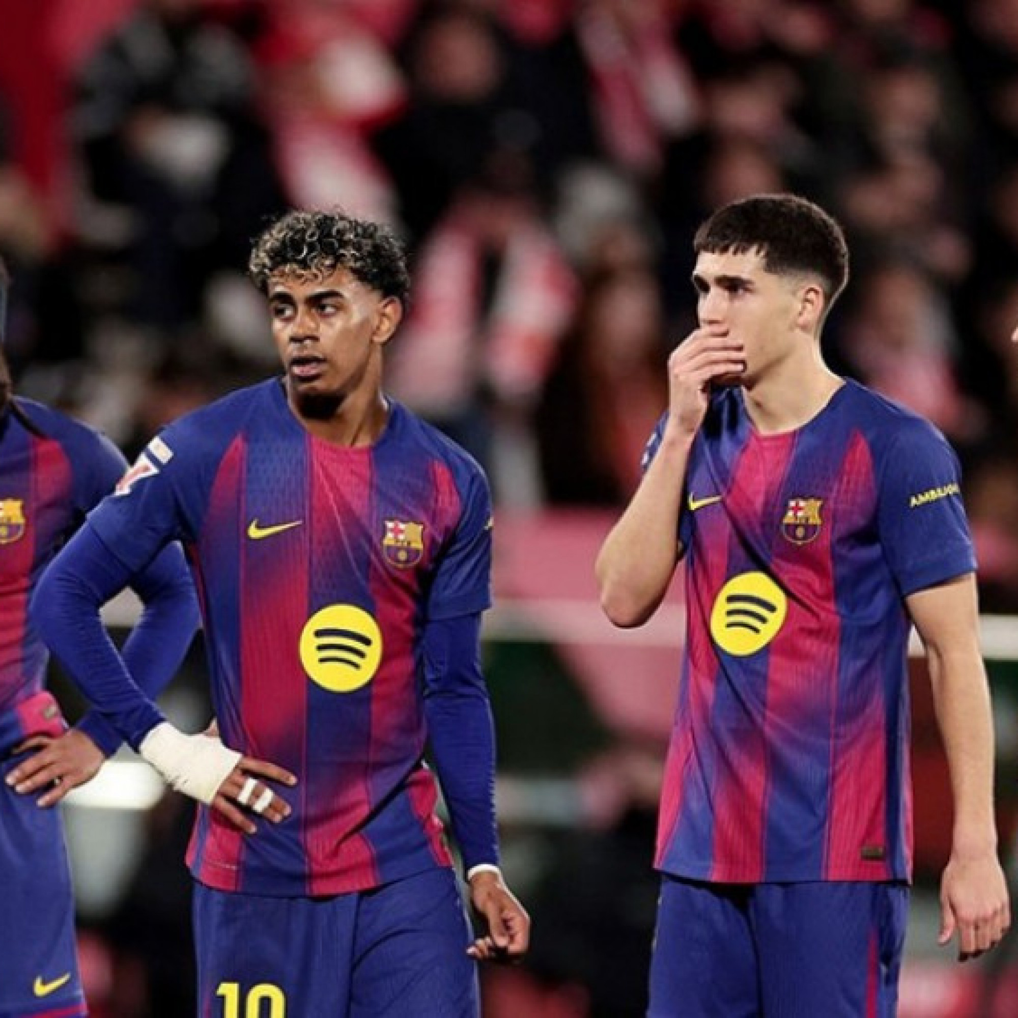  - Nóng bảng xếp hạng La Liga: Barcelona mất ngôi đầu vào tay Real Madrid