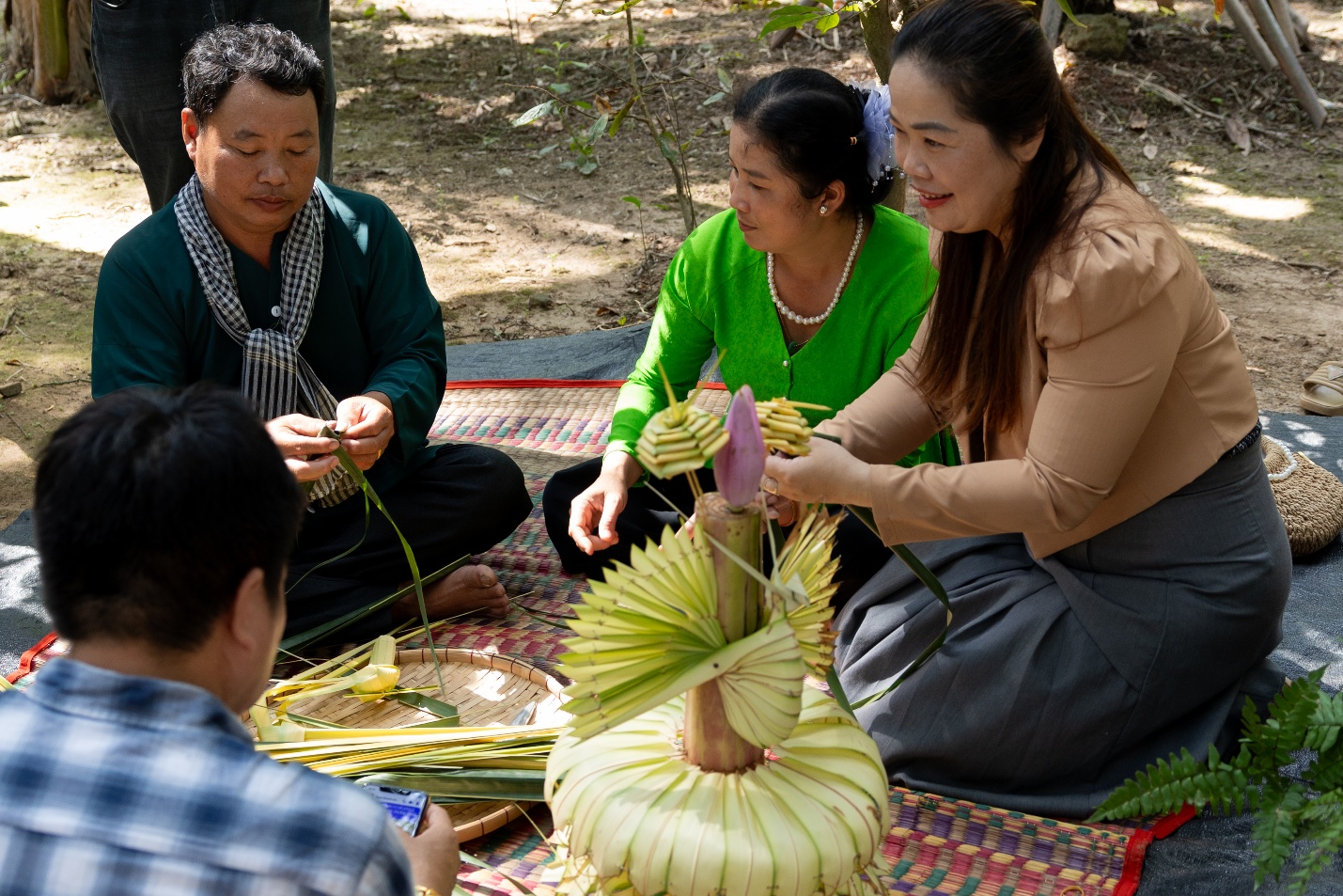 nhi hoa: noi ky uc lang que nam bo van con hien huu - 6