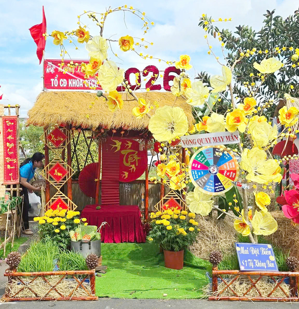 Bệnh viện Đa khoa Sóc Trăng rộn ràng mừng Xuân, chào mừng Ngày Thầy thuốc Việt Nam - 3