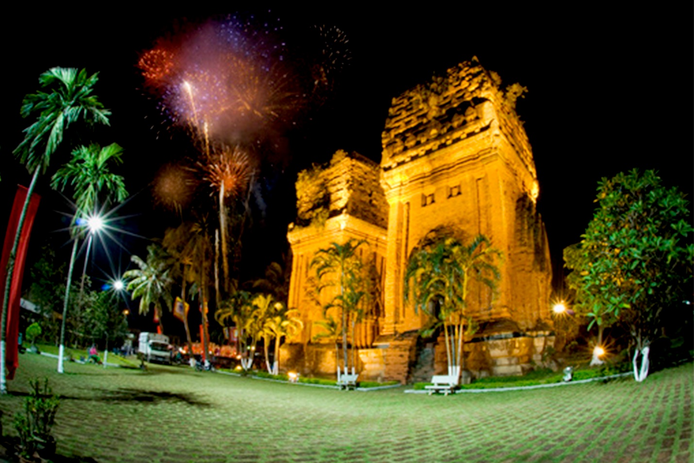 xuan ve tren thap co nghin nam tuoi o gia lai - 6