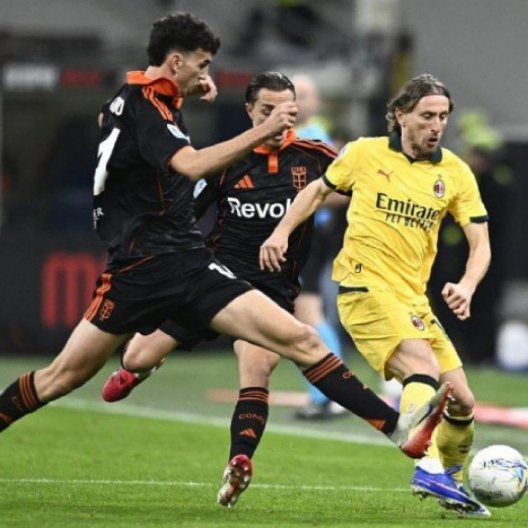  - Video bóng đá AC Milan - Como: Đội Fabregas khó chịu, hụt hơi đua vô địch (Serie A)