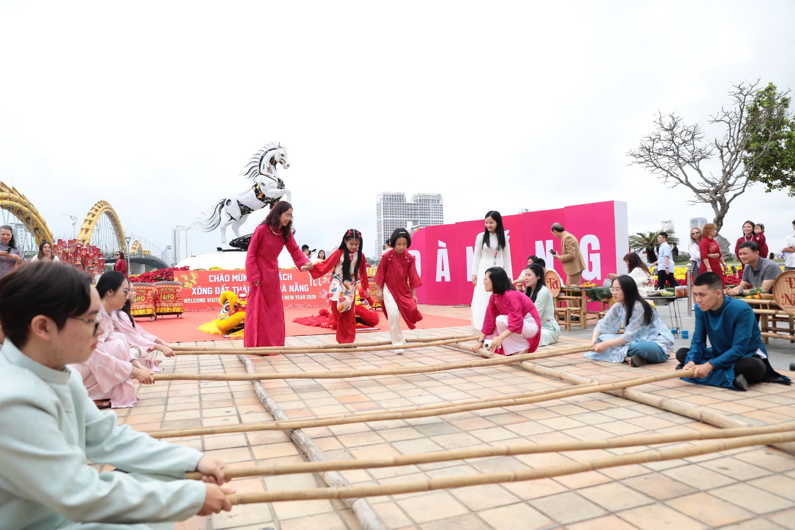 Du lịch Đà Nẵng kỳ vọng “hái quả ngọt” trong năm mới Bính Ngọ - 2