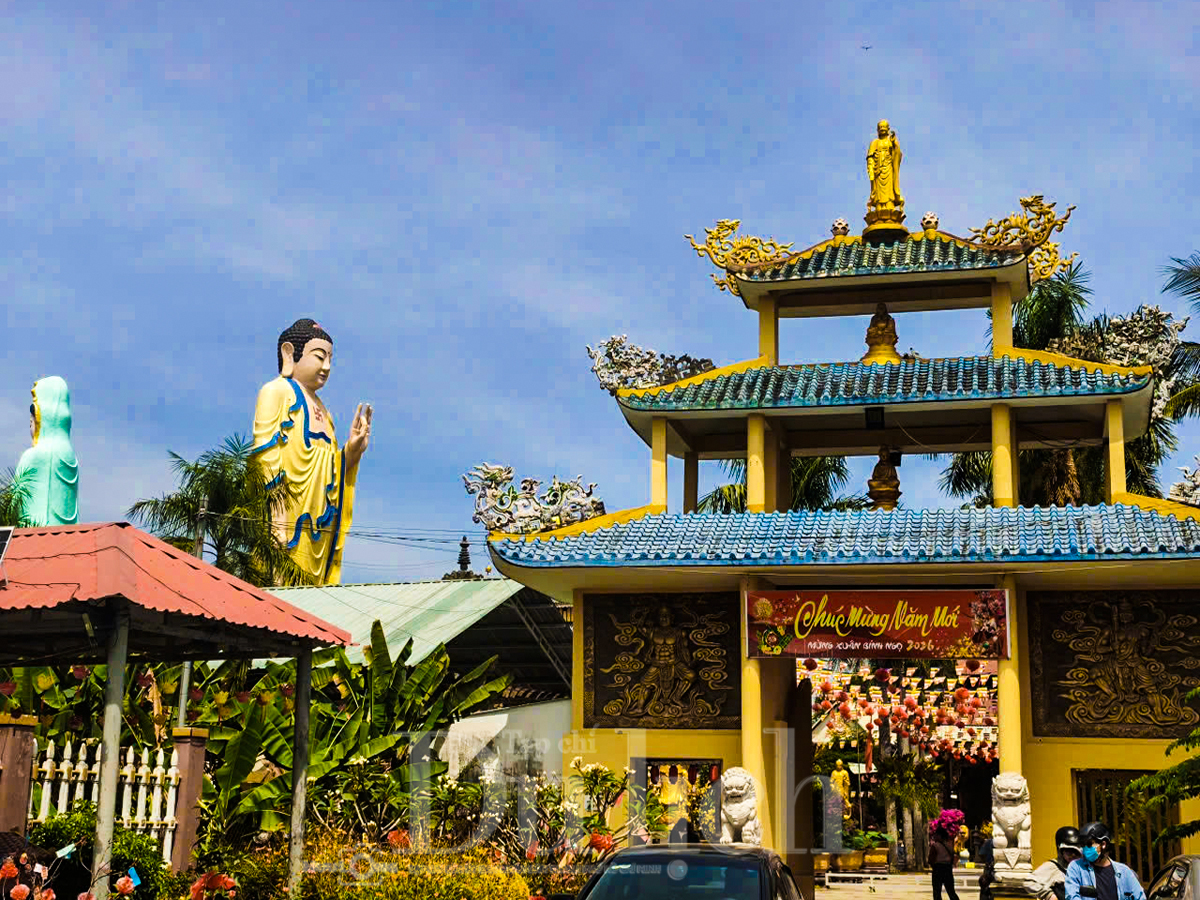 Chuyến hành hương về Bình Dương lễ chùa ngày đầu xuân - 8