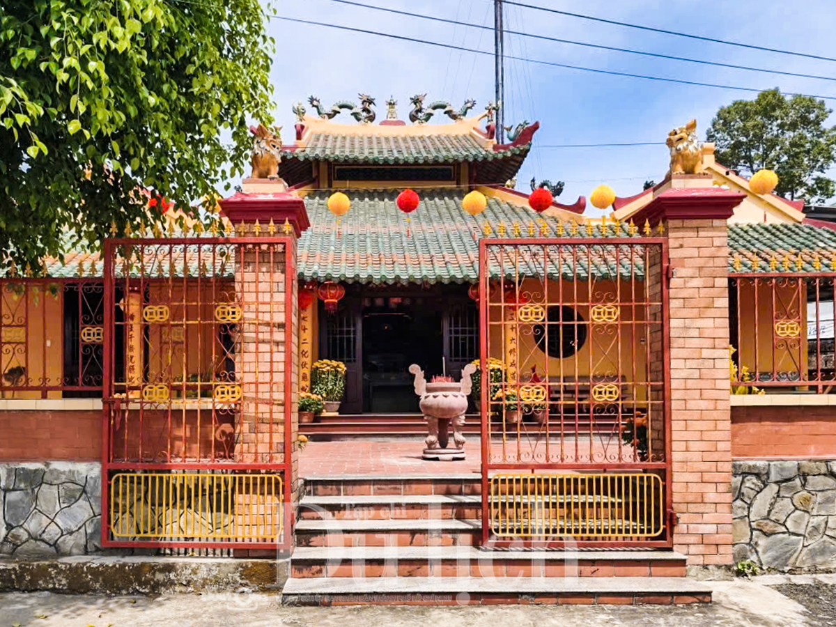 Chuyến hành hương về Bình Dương lễ chùa ngày đầu xuân - 4