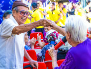 Hành trình ‘Giai điệu đơm xuân’ – Trạm dừng âm nhạc sưởi ấm trái tim người cao tuổi