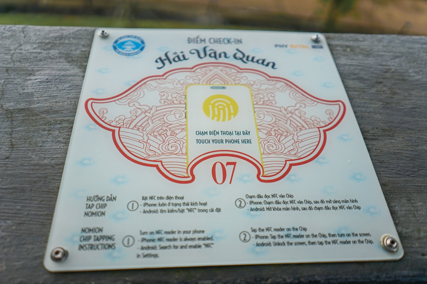 Du khách nườm nượp "check-in" Hải Vân Quan dịp Tết Bính Ngọ - 7