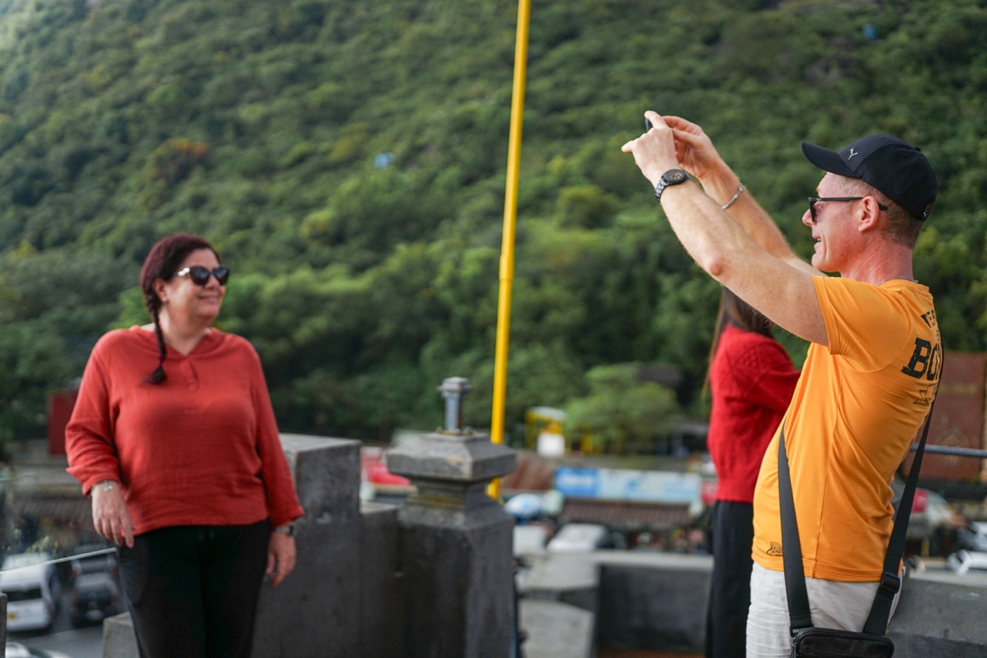 Du khách nườm nượp "check-in" Hải Vân Quan dịp Tết Bính Ngọ - 8