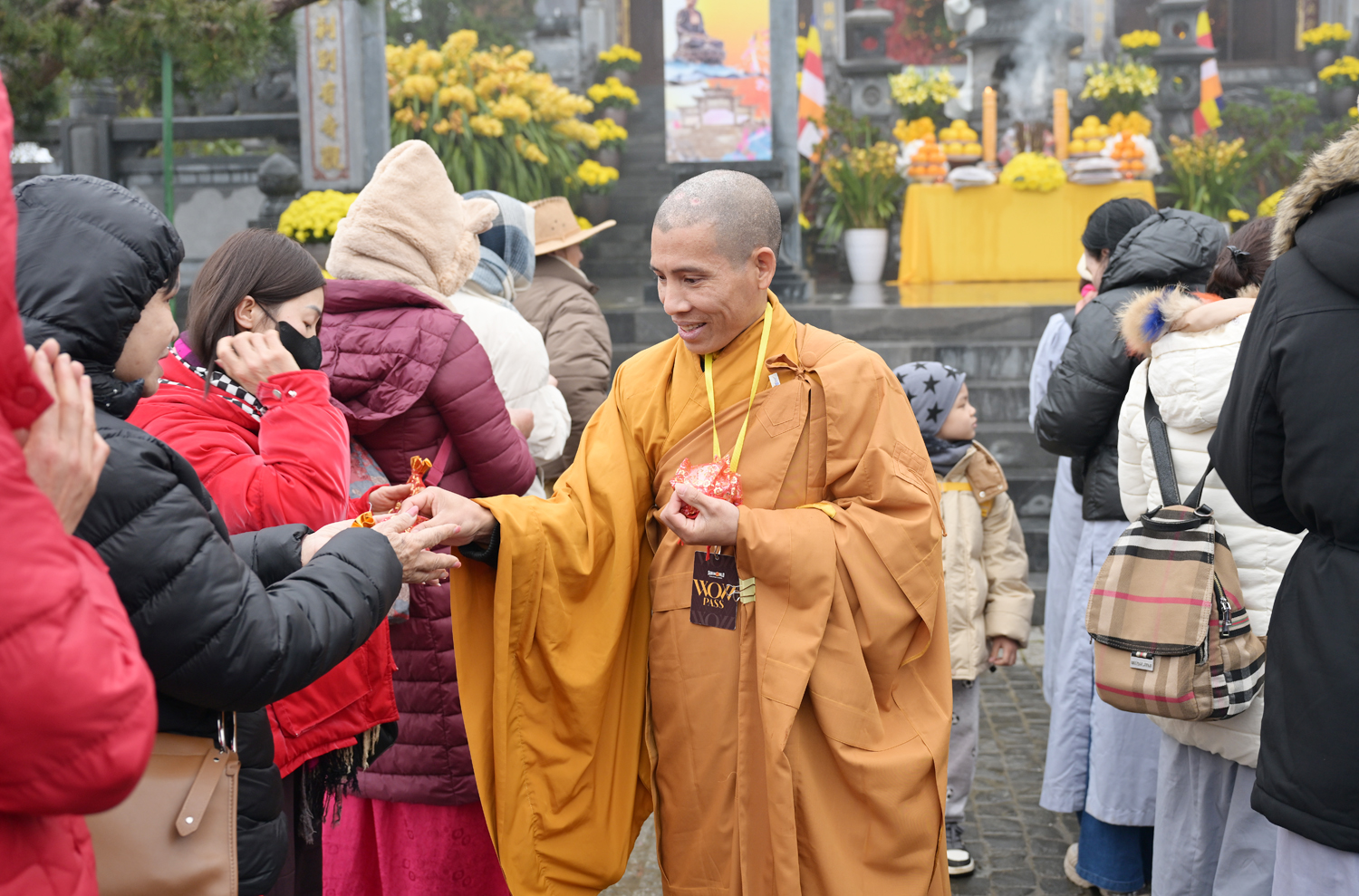 Hàng nghìn du khách hào hứng ‘Mở cổng trời’, trẩy hội Bản Mây tại Fansipan - 3