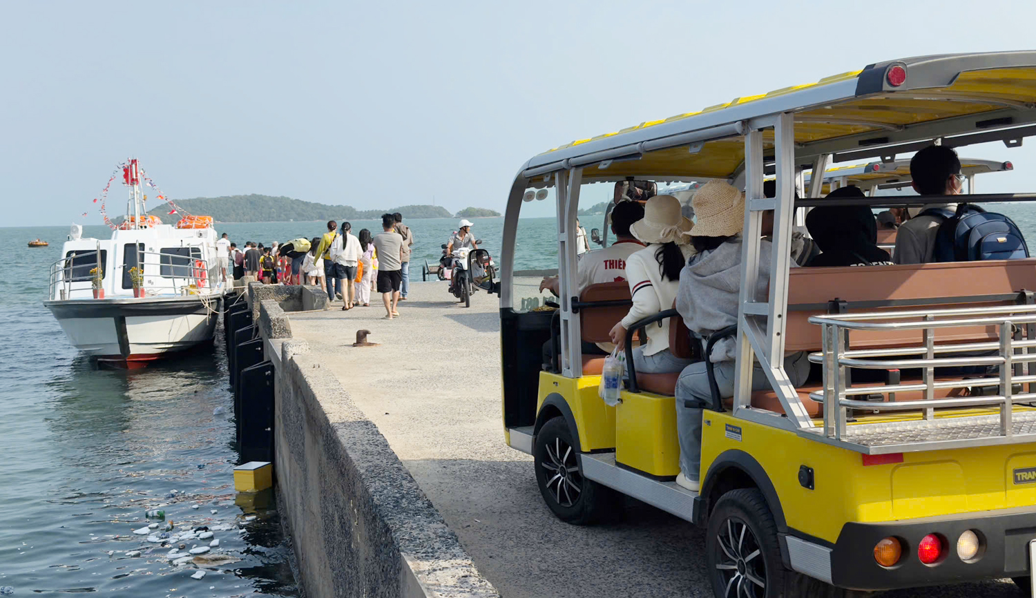 Thong thả du xuân ở đảo Hải Tặc - 2