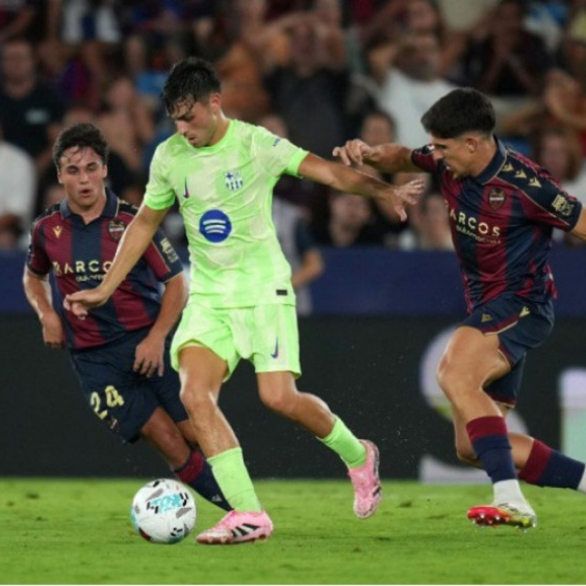  - Trực tiếp bóng đá Barcelona - Levante: Quyết đòi lại ngôi đầu (La Liga)