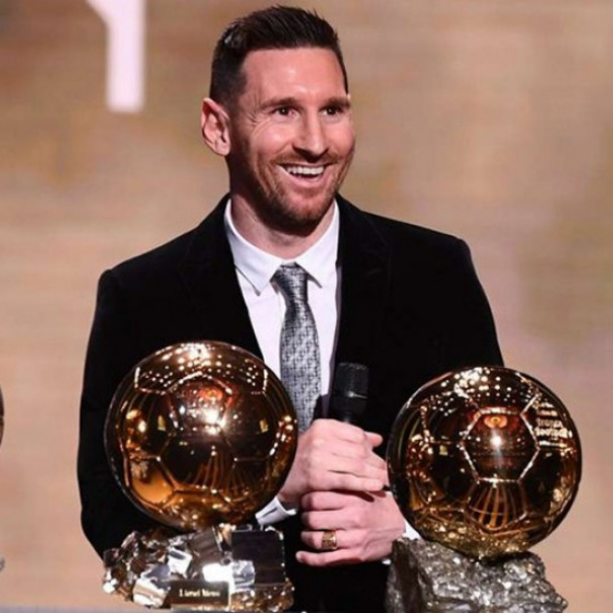  - Messi thăng hoa ở Inter Miami, World Cup 2026 là “chìa khóa” cho QBV thứ 9