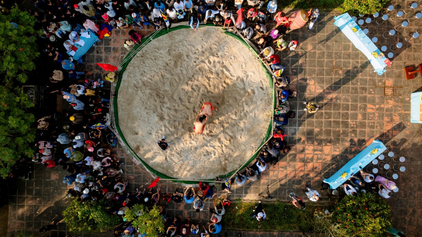 Ngày Tết, về Thủ Lễ xem hội Vật truyền thống - 9