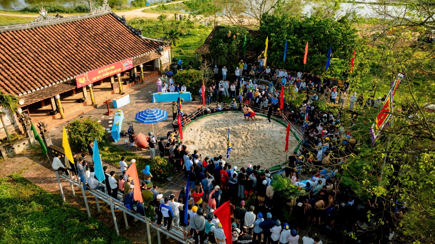 Ngày Tết, về Thủ Lễ xem hội Vật truyền thống - 3