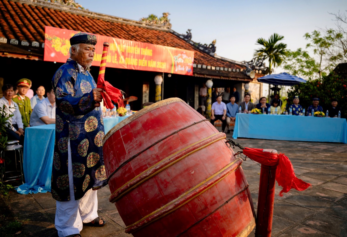 Ngày Tết, về Thủ Lễ xem hội Vật truyền thống - 10