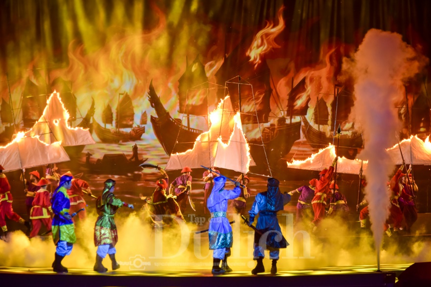 Nghe tiếng trống trận xuất quân hào hùng giữa lòng phố thị - 7