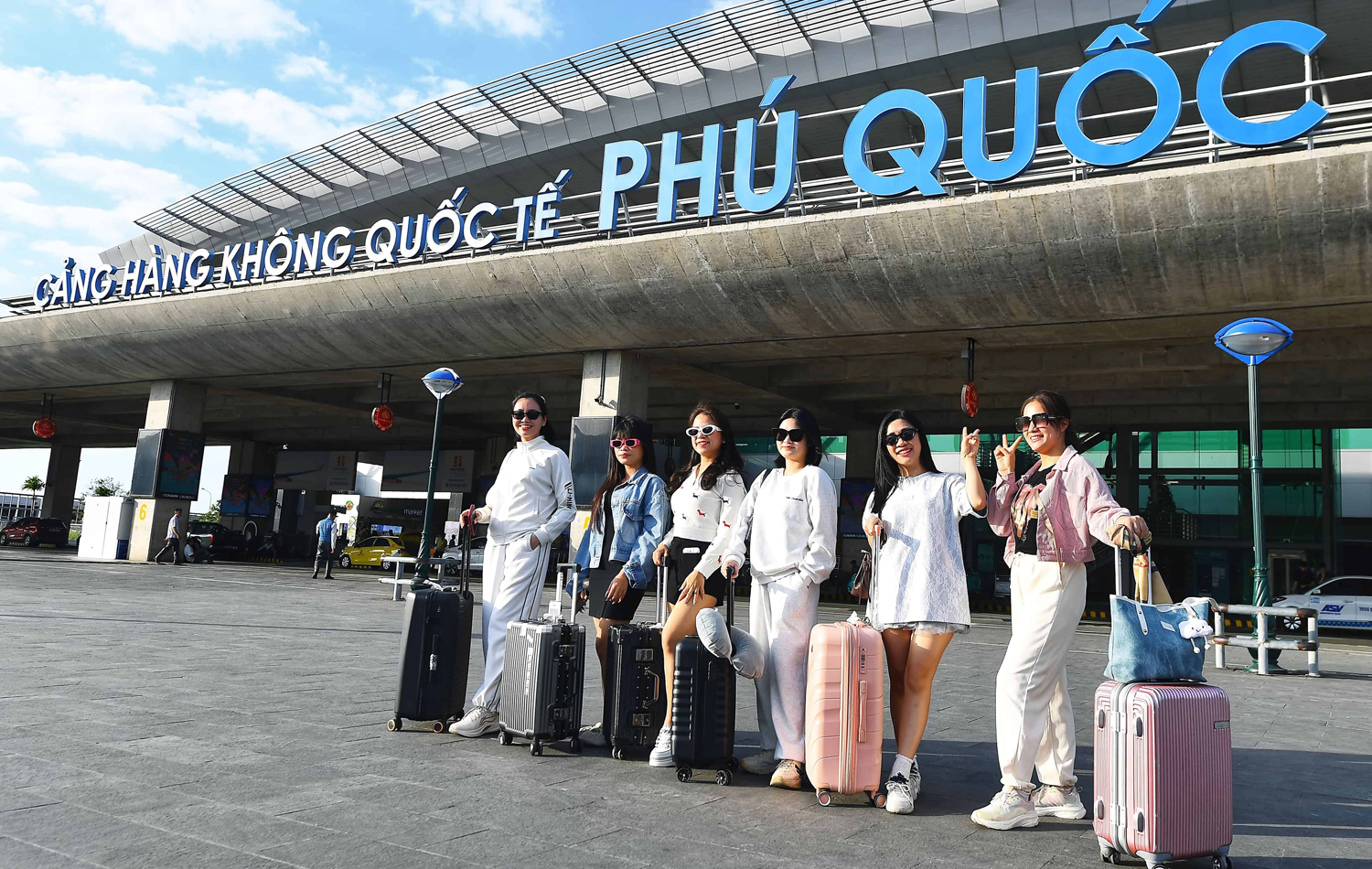 Cảng Hàng không Phú Quốc phục vụ 767 chuyến bay trong 9 ngày Tết - 3