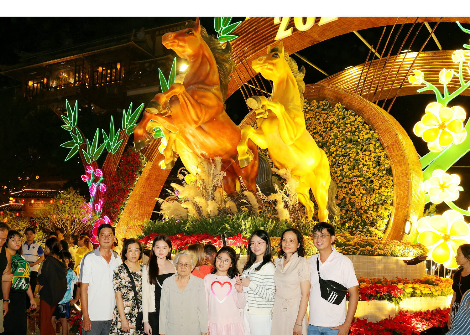 Tổng thu du lịch dịp Tết Bính Ngọ ở Cần Thơ khoảng 640 tỷ đồng - 1