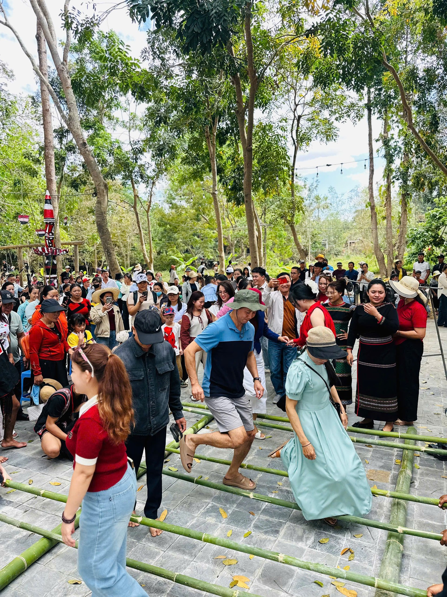 Doanh thu du lịch Đắk Lắk ước đạt hơn 457 tỷ đồng dịp đầu năm mới - 4