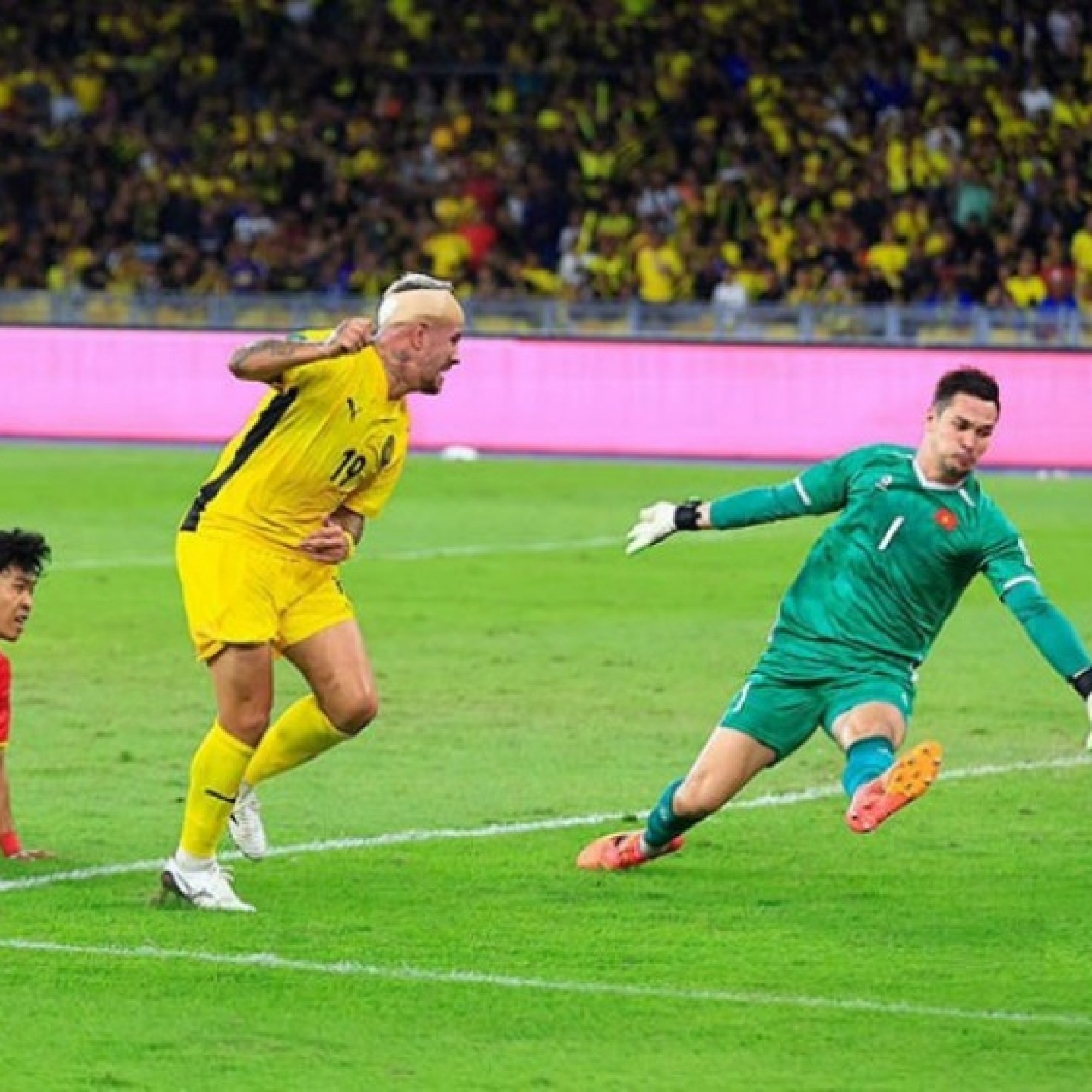  - ĐT Việt Nam hưởng lợi vụ Malaysia nhập tịch chui, cơ hội trở lại top 100 BXH FIFA