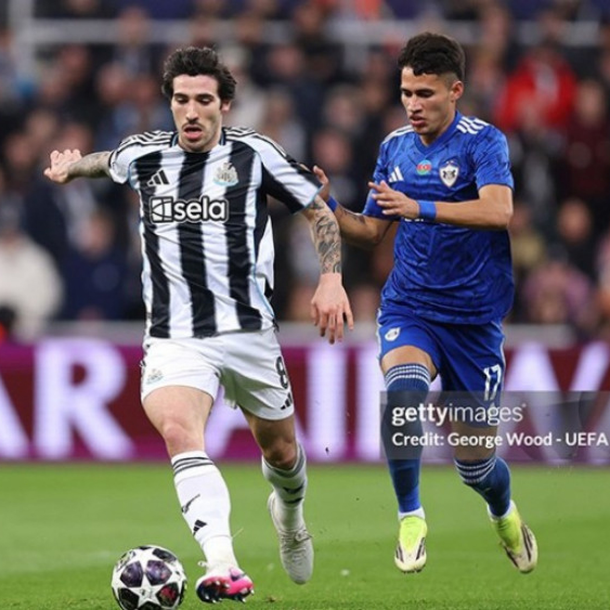  - Video bóng đá Newcastle - Qarabag: Rượt đuổi 5 bàn kịch tính (Cúp C1)