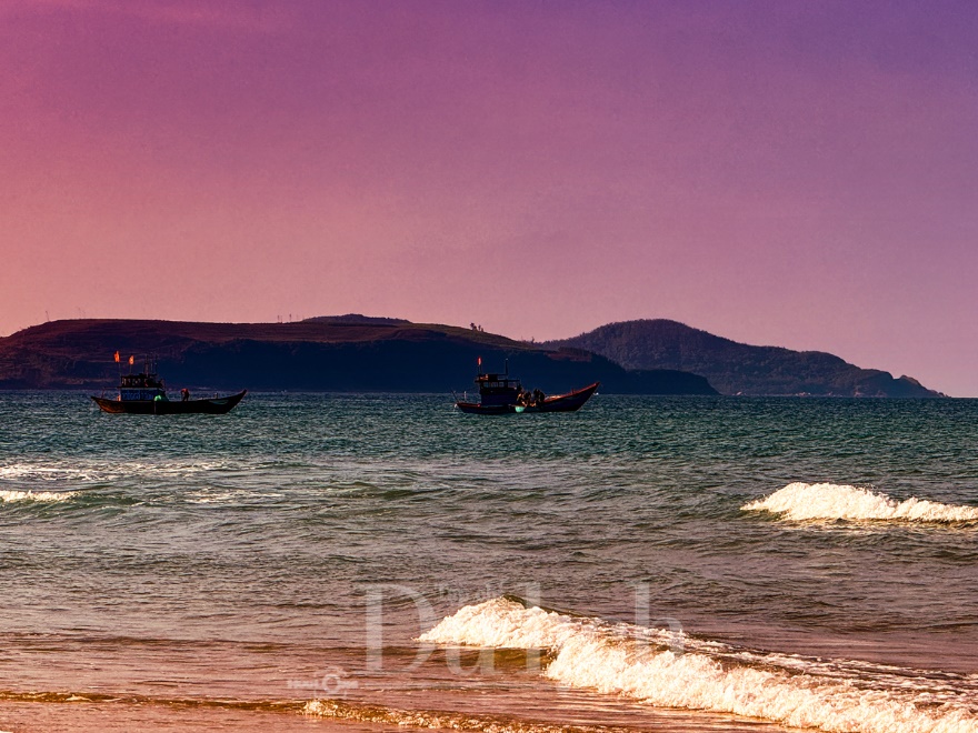 Biển chiều Lệ Thủy, du bước bên gành đá nghe hàng dương ru hát ngàn năm - 17