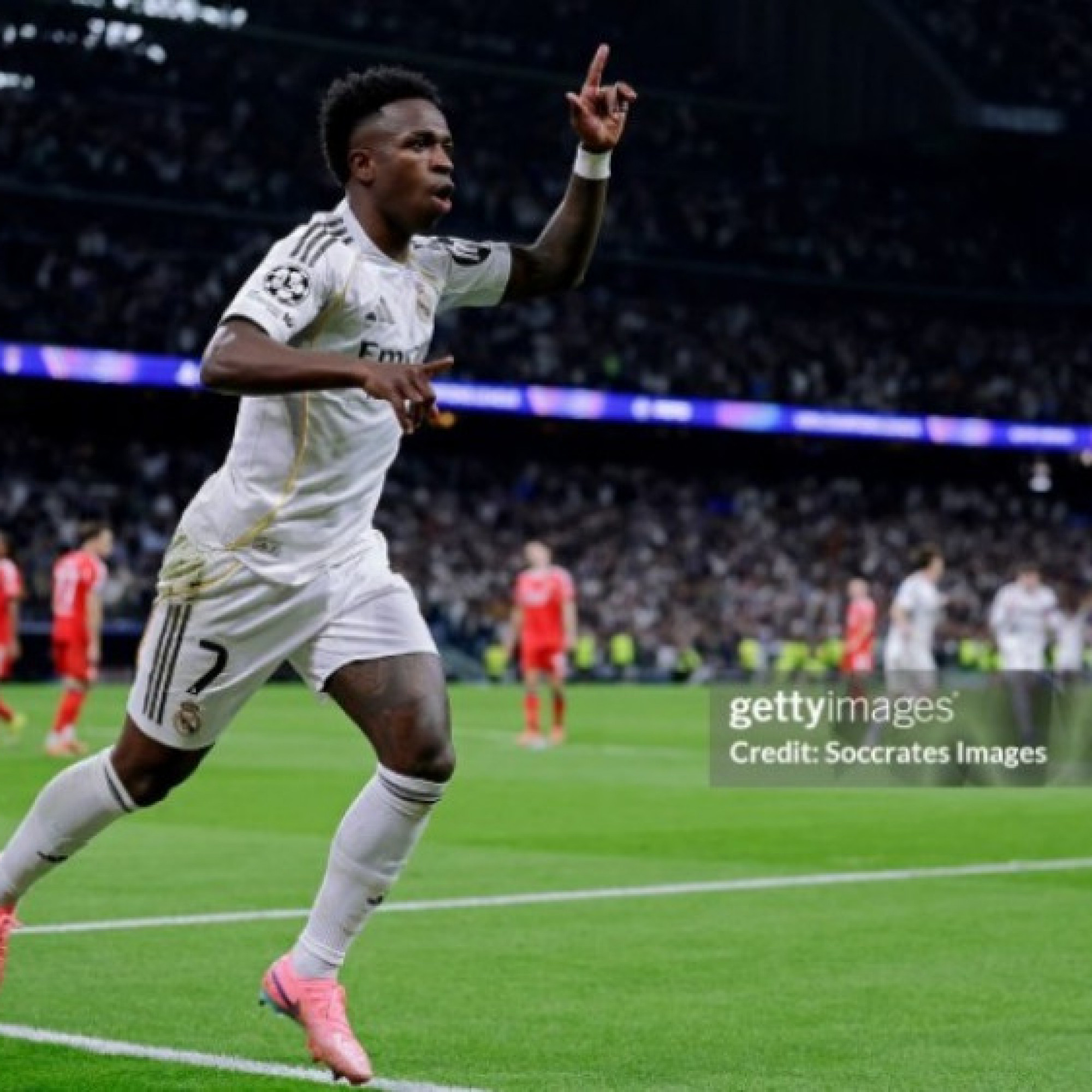  - Real Madrid thắng Benfica, đi tiếp tại Cúp C1: Bản lĩnh ông lớn, Valverde ghi dấu ấn