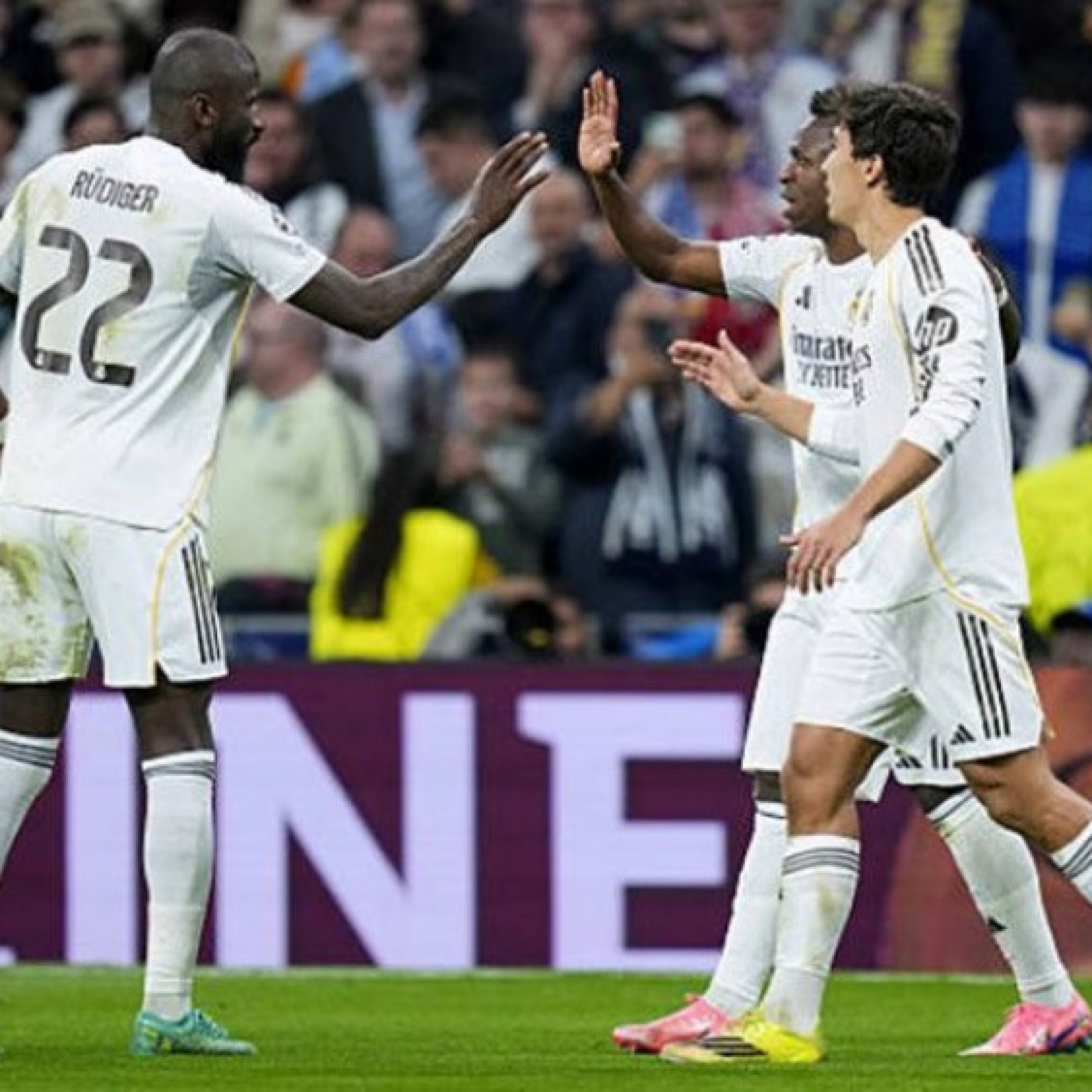  - Đua tiền thưởng Cúp C1: Real Madrid leo lên top 6, đại gia nào dẫn đầu?