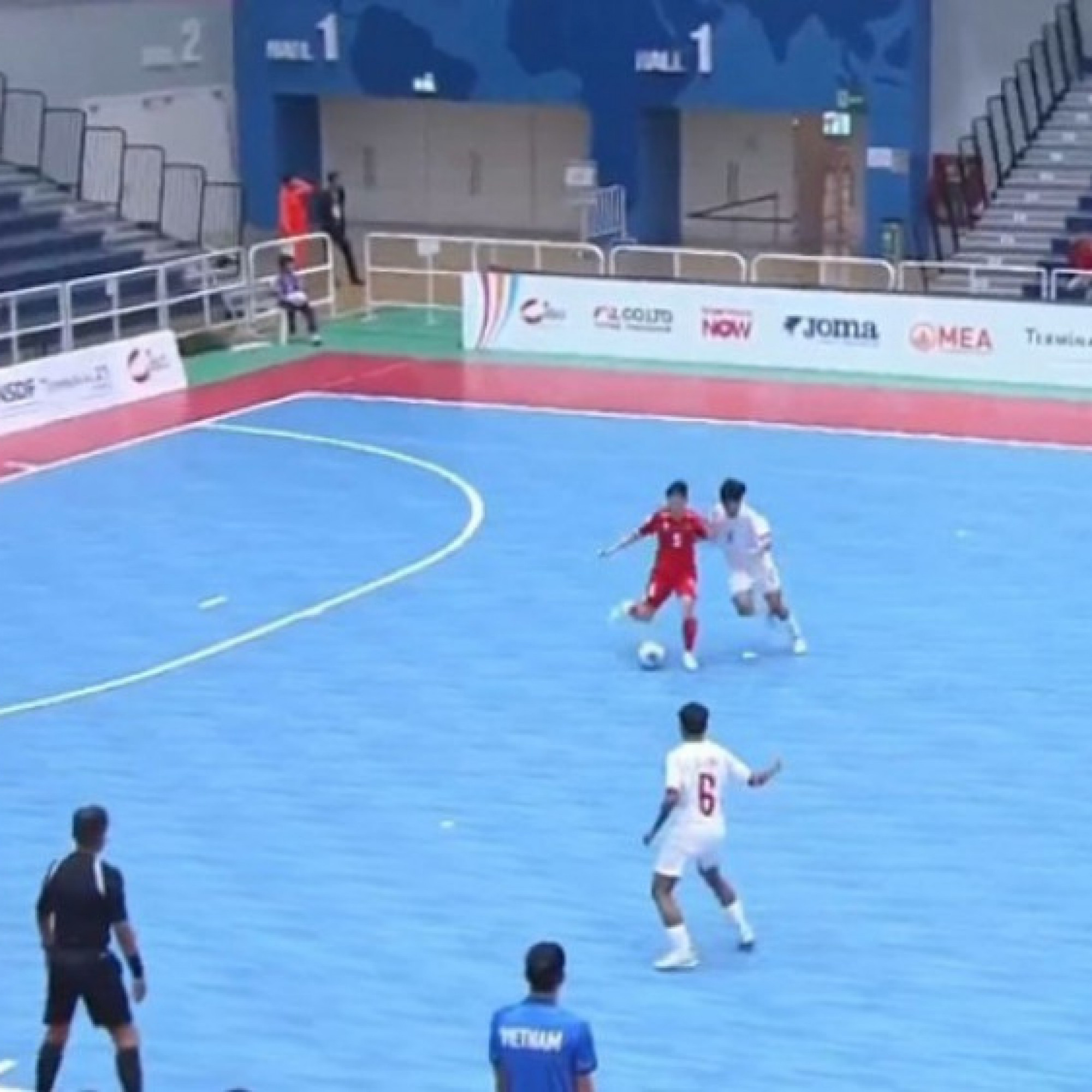  - Video bóng đá ĐT nữ Việt Nam - Myanmar: Rượt đuổi hấp dẫn (Futsal Đông Nam Á)
