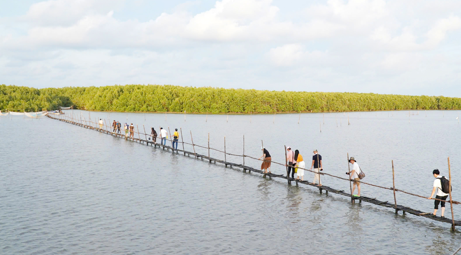 Bảo tồn, phát huy mạnh mẽ, toàn diện giá trị văn hóa và con người Cà Mau trong thời kỳ mới - 2